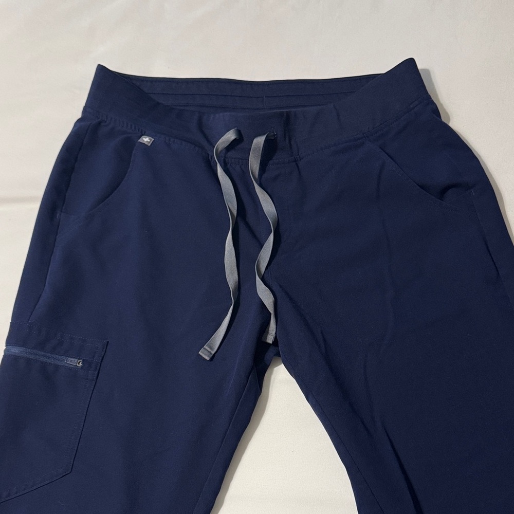 Figs Navy Zamora Joggers - M petite